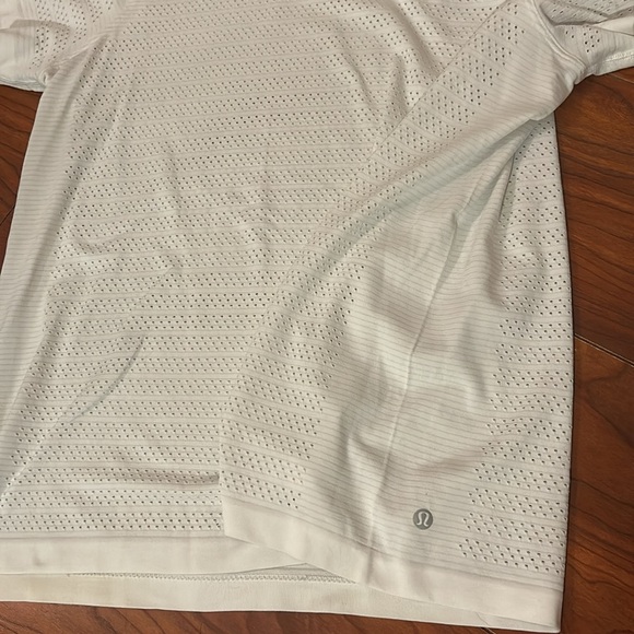 lululemon top - Picture 5 of 9